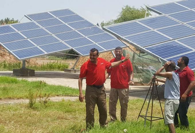 7.5kw τριφασικός ηλιακός τηλεχειρισμός παραγωγής GPRS αναστροφέων 380V αντλιών